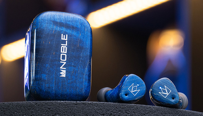 Беспроводные наушники Noble Audio FoKus Prestige Blue купить в
